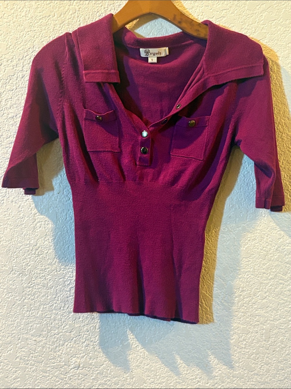 Deep Magenta Polo-Style Fitted Knit Top